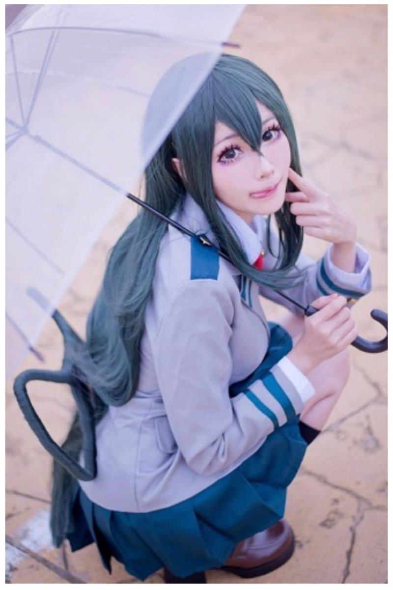 Ảnh cosplay Tsuyu Asui (My Hero Academia)