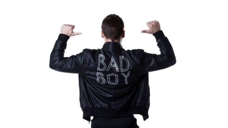 Bad boy là gì? – Đặc điểm nhận diện bad boy dành cho chị em