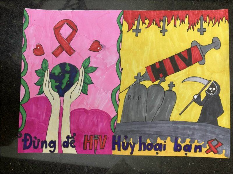 Tranh phòng chống HIV AIDS so sánh 2 đời thực