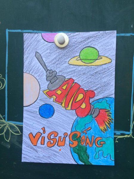 Vẽ về chủ đề HIV AIDS, tưởng AIDS như tên lửa