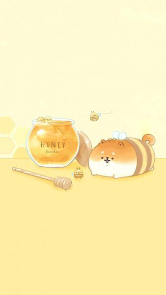 Một con gấu chibi dễ thương với mật ong