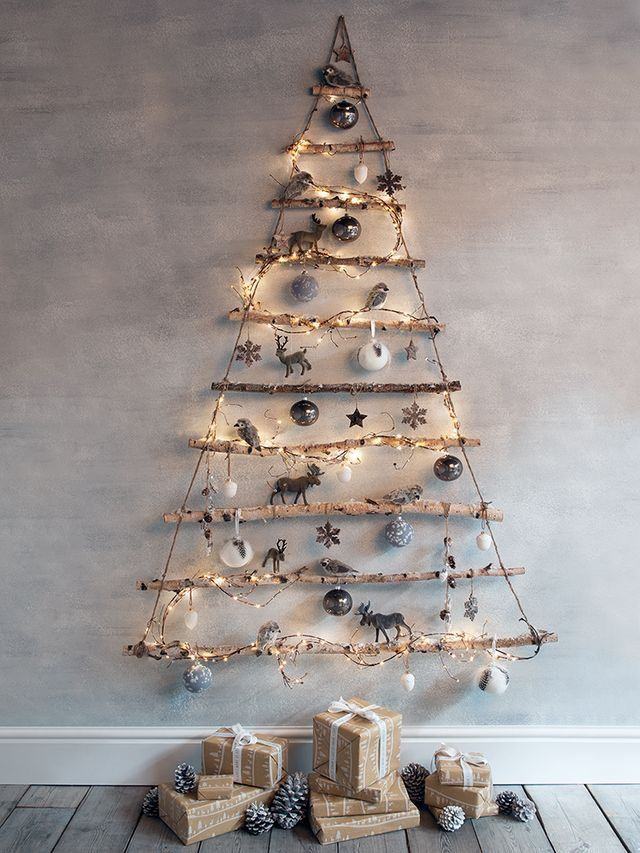 Cách làm cây thông Noel đẹp đơn giản bằng cây khô
