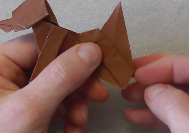 Cách gấp con chó bằng giấy theo phong cách origami dễ thương