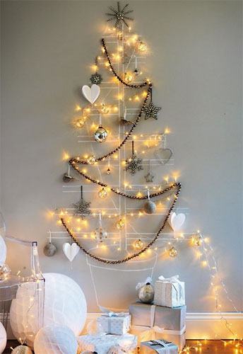 Trang trí cây thông Noel trên tường
