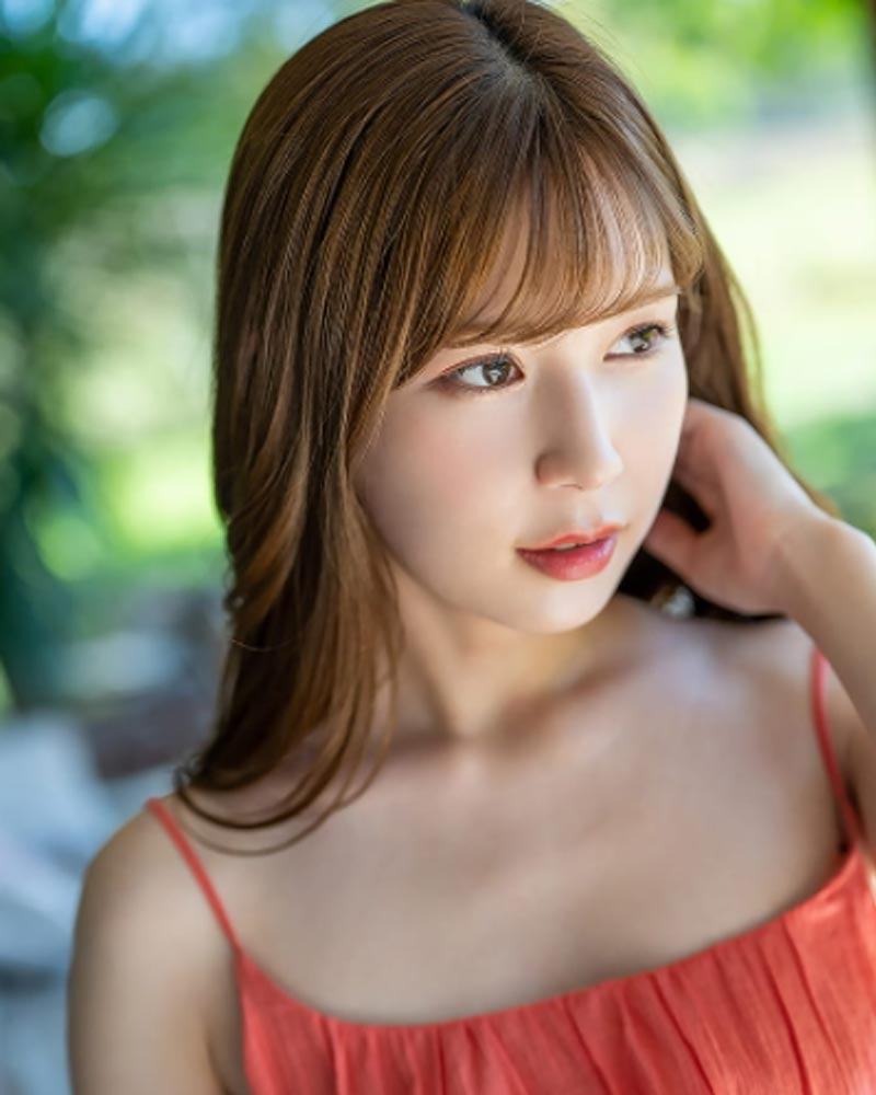Tsumugi Akari - cô bé trà sữa là ai?  Top 5 phim JAV Akari