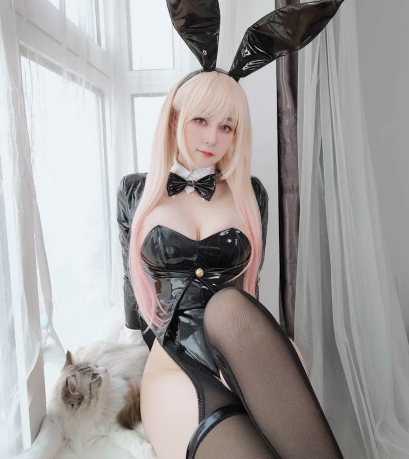 Top ảnh girl xinh cosplay thỏ đen 2