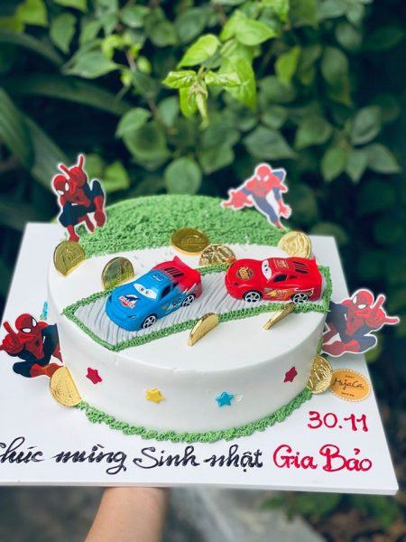 Cuộc thi làm bánh sinh nhật vui nhộn