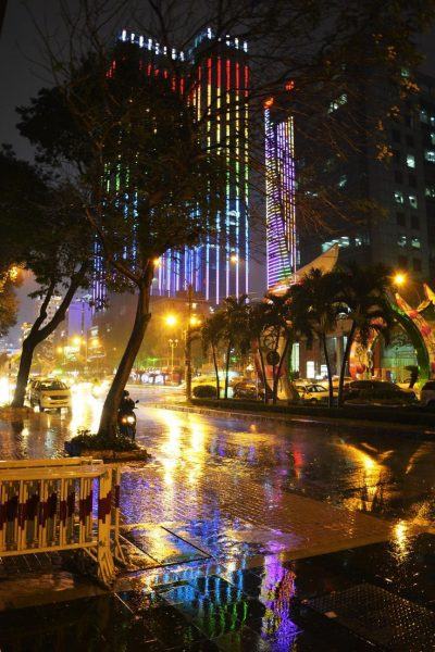 Hình ảnh Sài Gòn khi mưa