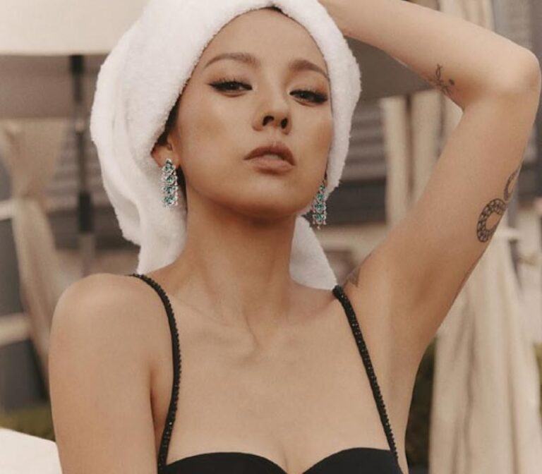 Lee Hyori và bộ ảnh bán nude táo bạo