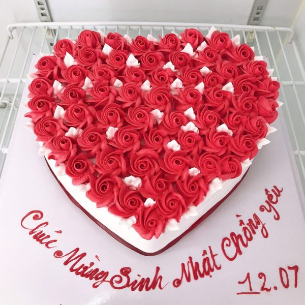 Bánh sinh nhật của chồng Rose