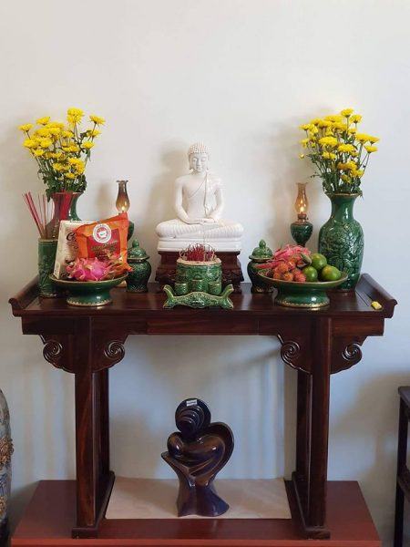 Hình ảnh bàn thờ Phật