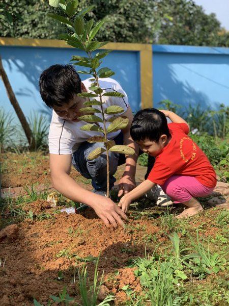 Hình ảnh học sinh bảo vệ môi trường