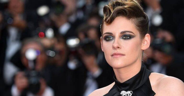 Kristen Stewart sẽ đóng vai chính trong phim về LGBT Happiest Season