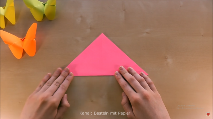 Cách gấp con bướm bằng giấy Origami dễ dàng