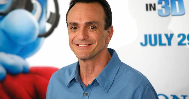 Hank Azaria được biết đến nhiều nhất qua The Simpsons, người lồng tiếng cho nhân vật Venom sau này.  (Ảnh: Diễu hành)