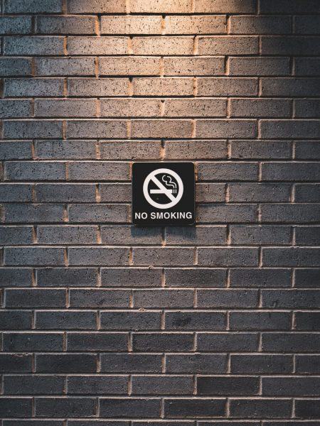 Tranh cấm hút thuốc treo tường