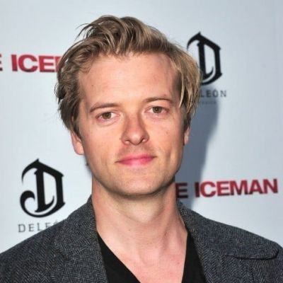 Adam Campbell- Wiki, Age, Height, Net Worth, Wife, Ethnicity