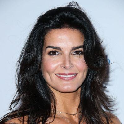 Angie Harmon- Wiki, Age, Husband, Net Worth, Height, Ethnicity