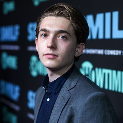 Austin Abrams- Wiki, Age, Height, Net Worth, Girlfriend, Ethnicity