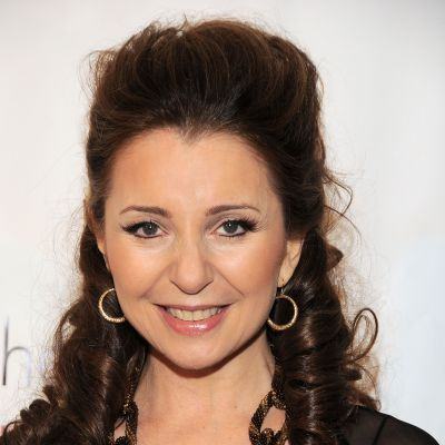 Donna Murphy- Wiki, Age, Height, Net Worth, Husband, Ethnicity