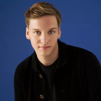 George Ezra- Wiki, Biography, Age, Height, Net Worth, Girlfriend