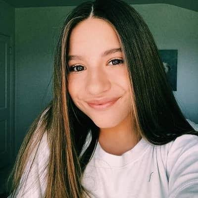 Kenzie Ziegler- Wiki, Age, Height, Net Worth, Boyfriend, Ethnicity