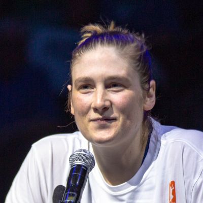 Lindsay Whalen- Wiki, Age, Height, Net Worth, Husband, Ethnicity