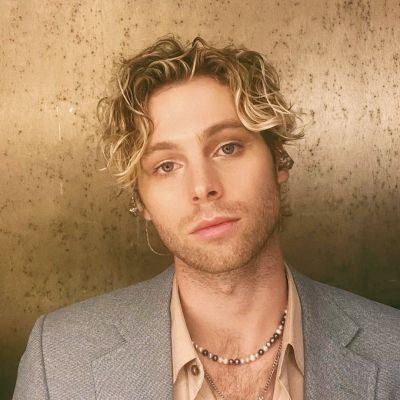 Luke Hemmings- Wiki, Biography, Age, Height, Net Worth, Girlfriend