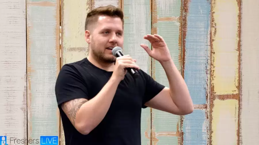 Mark Manson Net Worth in 2023 How Rich is He Now?
