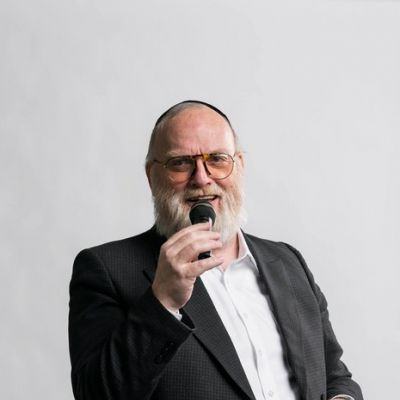 Michoel Schnitzler An Iconic Singer Passed Away At The Age Of 62