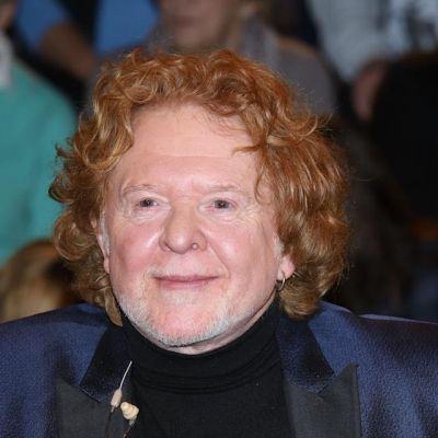 Mick Hucknall- Wiki, Age, Height, Net Worth, Wife, Ethnicity