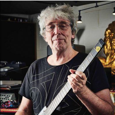 Steve Hillage- Wiki, Age, Height, Net Worth, Wife, Ethnicity