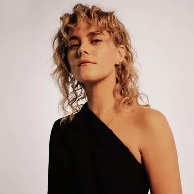 Taya Smith- Wiki, Biography, Age, Height, Net Worth, Husband