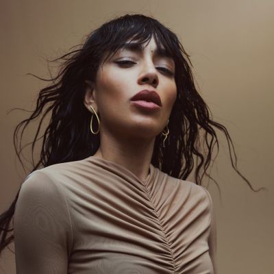 What religion does Loreen follow, Christianity or Judaism? Genealogical Ethnicity