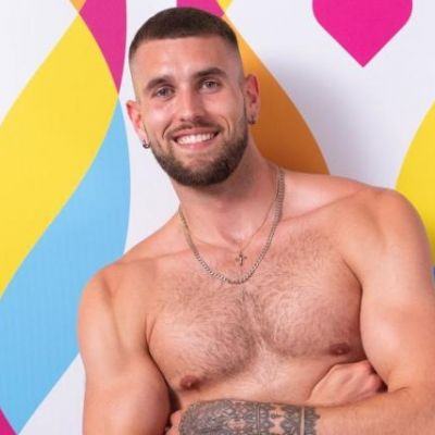 Who Is Zachariah Noble From “Love Island” Season 10?