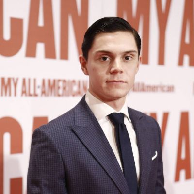 Evan Peters- Wiki, Age, Height, Net Worth, Girlfriend, Ethnicity ...