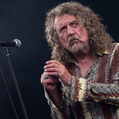 Who Is Robert Plant? Wiki, Age, Height, Wife, Net Worth, Ethnicity