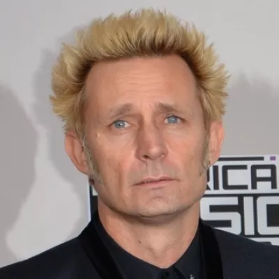 Who is Mike Dirnt? Wiki, Age, Wife, Net Worth, Ethnicity, Career