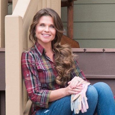 Who Is Rene Earnhardt? Meet Kerry Earnhardt Wife: Married Life And Wiki