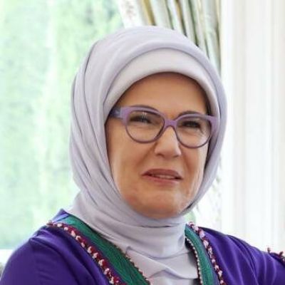 Emine Erdoğan Wiki 2024- Age, Height, Net Worth, Husband, Ethnicity